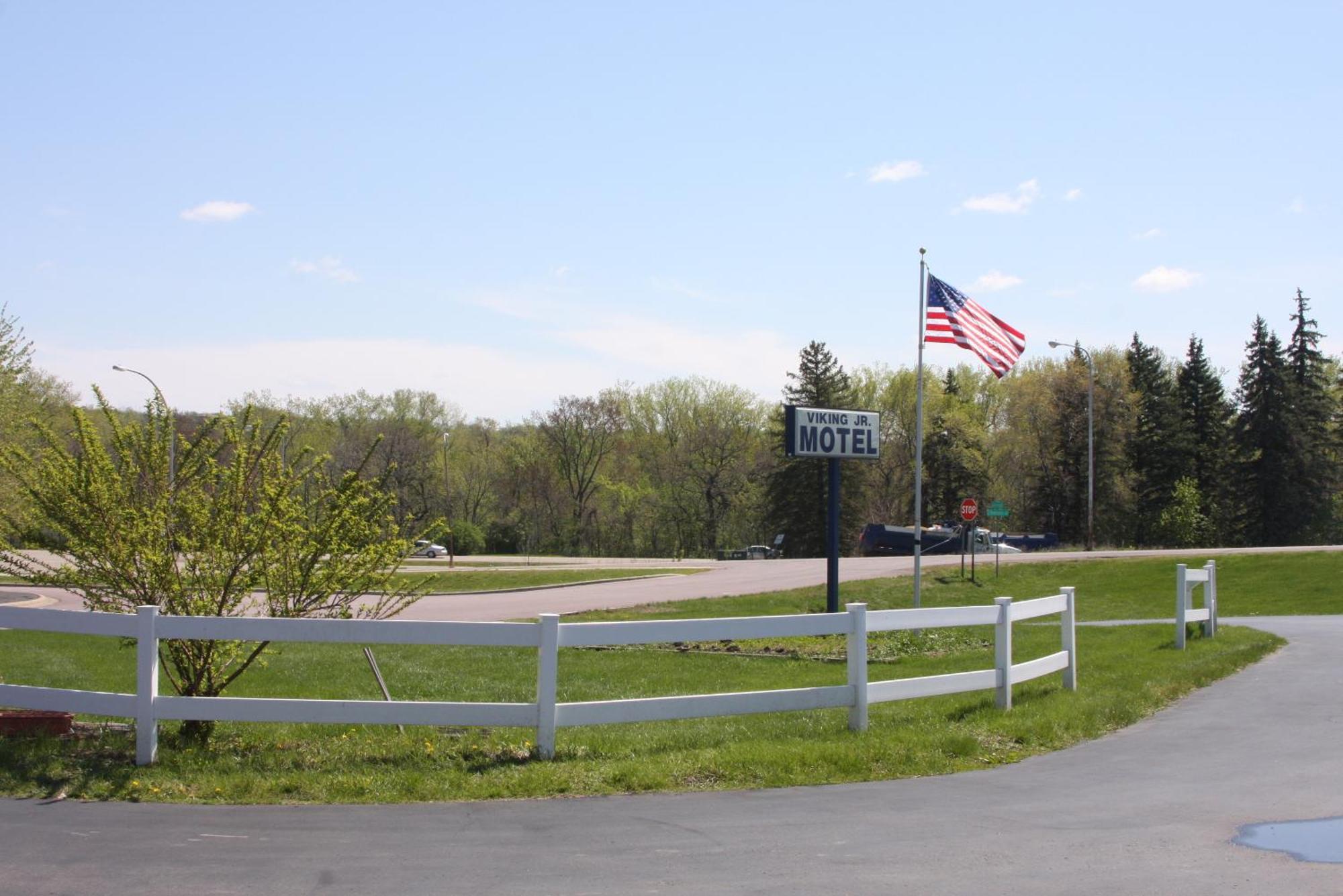 Viking Jr. Motel Saint Peter ภายนอก รูปภาพ